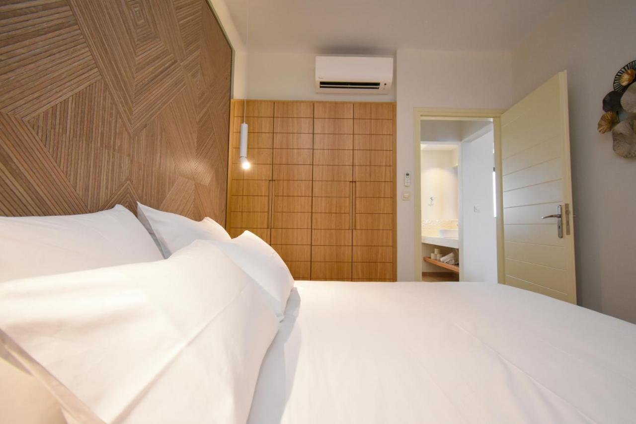 Elena Village Hotel & Suites Myrties Extérieur photo