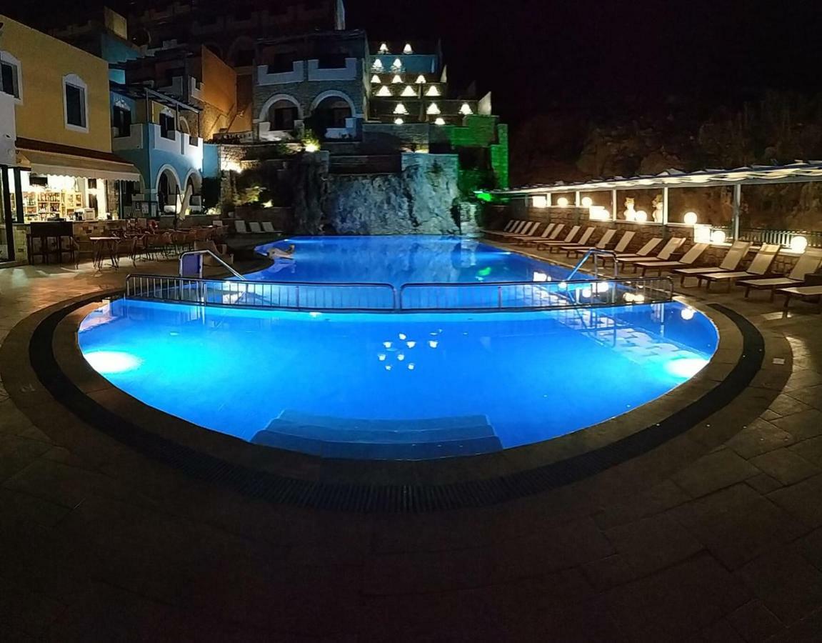 Elena Village Hotel & Suites Myrties Extérieur photo