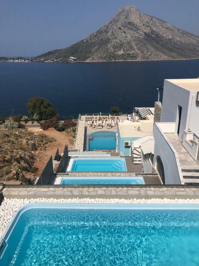 Elena Village Hotel & Suites Myrties Extérieur photo