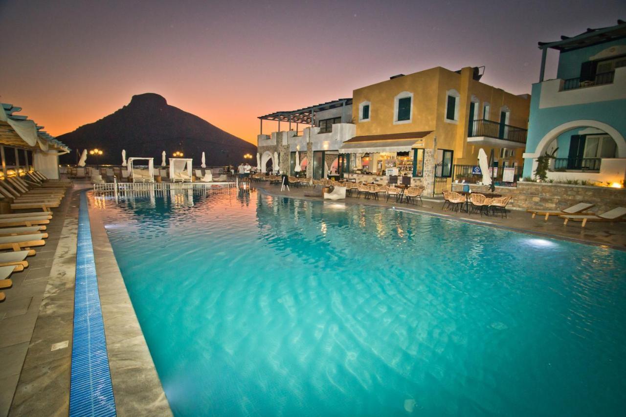 Elena Village Hotel & Suites Myrties Extérieur photo